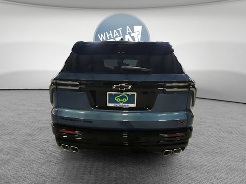 Certified 2026 Chevrolet Traverse RS w/ LPO, Floor Liner Package AWD/4WD image 6