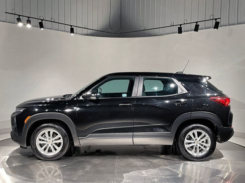 Used 2023 Chevrolet TrailBlazer LS image 14