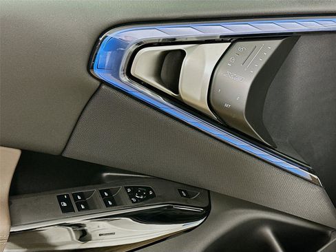 New 2026 BMW X3 xDrive30 w/ Premium Package image 17