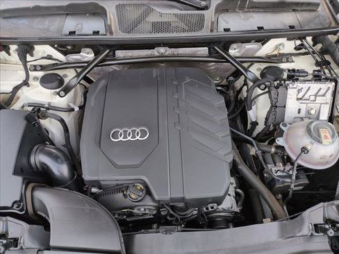 Used 2021 Audi Q5 Premium Plus image 24