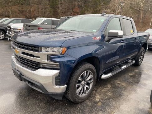 Used 2021 Chevrolet Silverado 1500 LT w/ Z71 Off-Road Package image 1