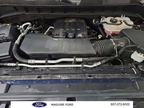 Used 2023 Chevrolet Silverado 1500 LT AWD/4WD image 15