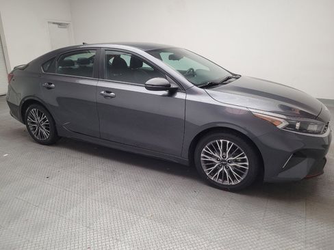 Used 2022 Kia Forte GT-Line image 11