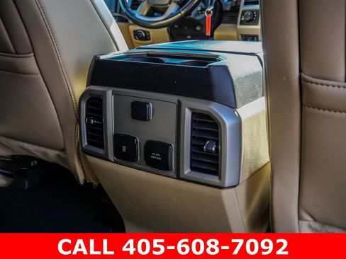Used 2021 Ford F250 Lariat w/ Lariat Value Package AWD/4WD image 21