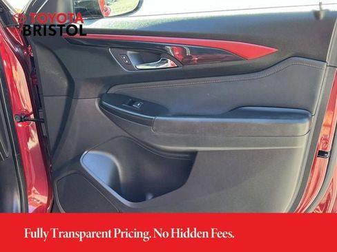 Used 2024 Chevrolet TrailBlazer RS w/ Driver Confidence Package FWD image 21