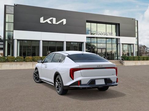 New 2026 Kia K4 GT-Line image 5