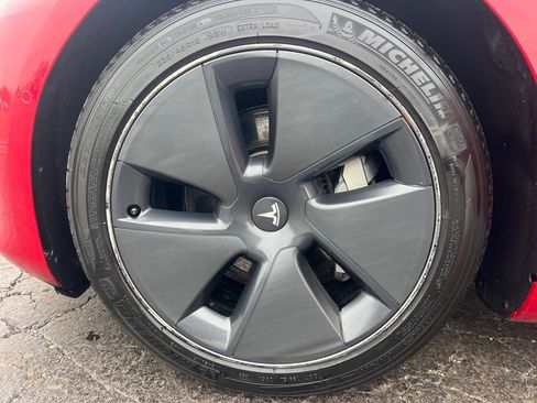 Used 2022 Tesla Model 3 Long Range image 35