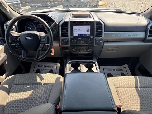 Used 2021 Ford F250 XLT w/ XLT Premium Package AWD/4WD image 21