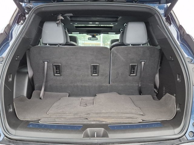 Used 2023 Buick Enclave Essence w/ Experience Buick Package FWD image 17