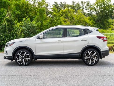 Used 2022 Nissan Rogue Sport SL w/ Premium Package AWD/4WD image 4