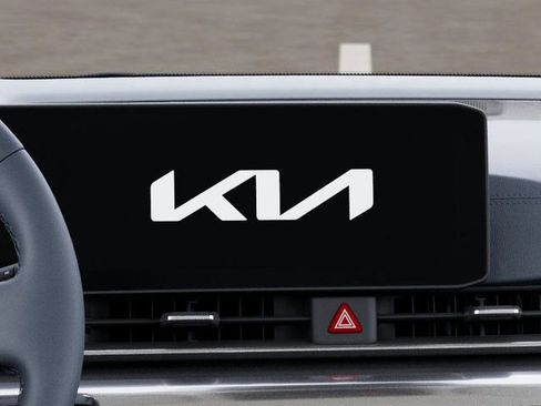 New 2026 Kia Carnival SX Prestige FWD image 20
