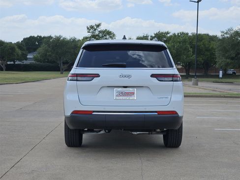 New 2025 Jeep Grand Cherokee L Limited image 5