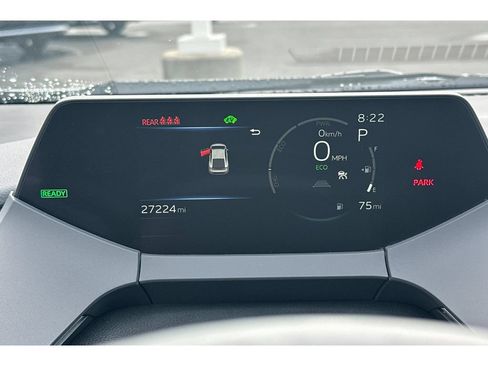 Used 2023 Toyota Prius XLE AWD/4WD image 28