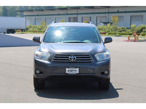 Used 2010 Toyota Highlander SE AWD/4WD image 5