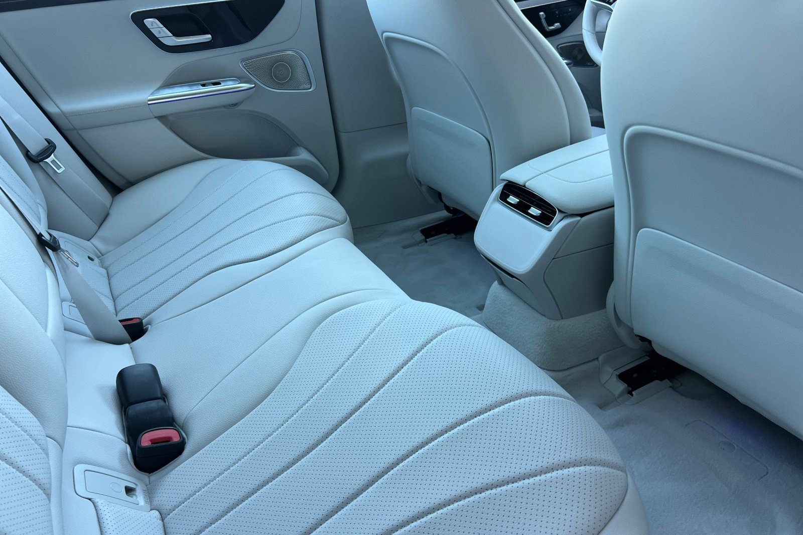 Certified 2024 Mercedes-Benz EQE 350+ 4MATIC Sedan image 33