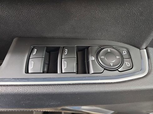 Certified 2023 Chevrolet Silverado 1500 LT image 32