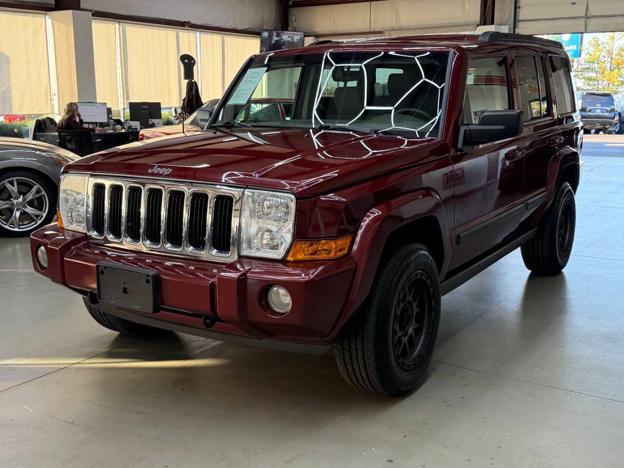 Used 2007 Jeep Commander Sport AWD/4WD image 5