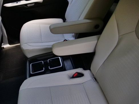 Used 2025 Lexus TX 350 AWD w/ Technology Package image 34