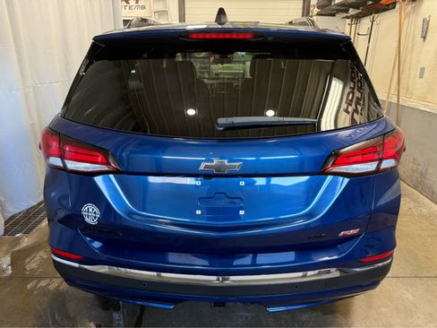 Used 2022 Chevrolet Equinox RS image 6
