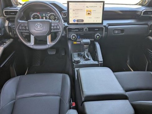 Used 2026 Toyota 4Runner Limited AWD/4WD image 19