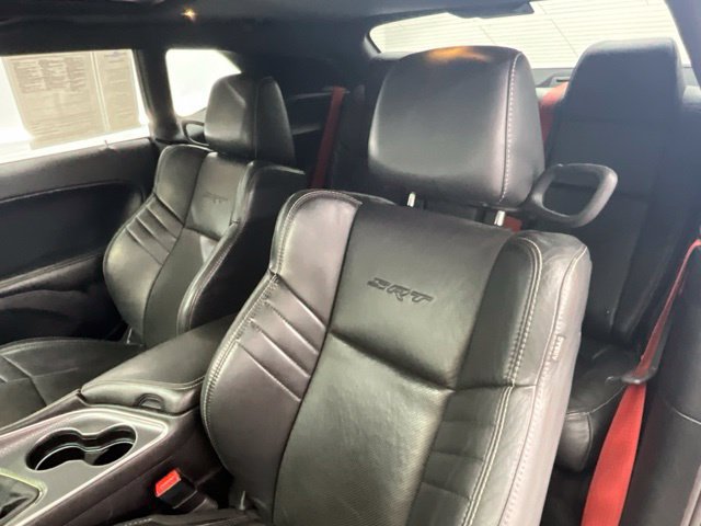 Used 2016 Dodge Challenger SRT Hellcat RWD image 14