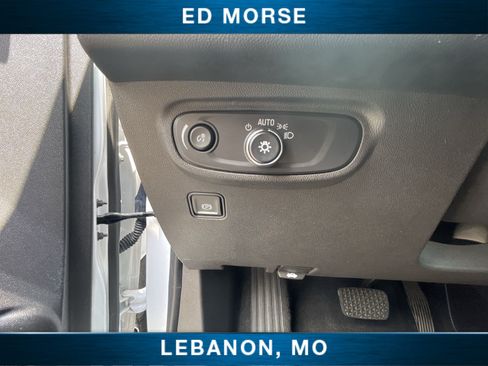 Certified 2024 GMC Terrain SLE FWD image 17