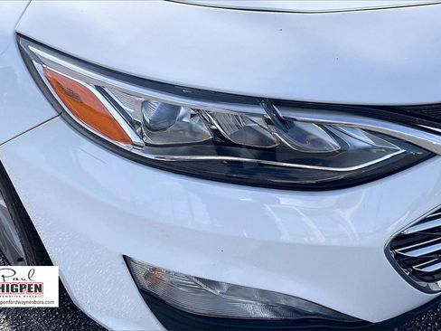 Used 2024 Chevrolet Malibu LT image 28