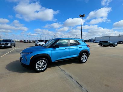 Used 2025 Chevrolet TrailBlazer LS w/ LS Convenience Package