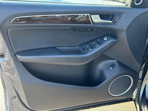 Used 2016 Audi Q5 2.0T Premium Plus w/ Technology Package image 11