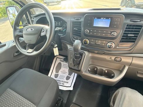 Used 2025 Ford Transit 250 Low Roof w/ Exterior Upgrade Package RWD image 17