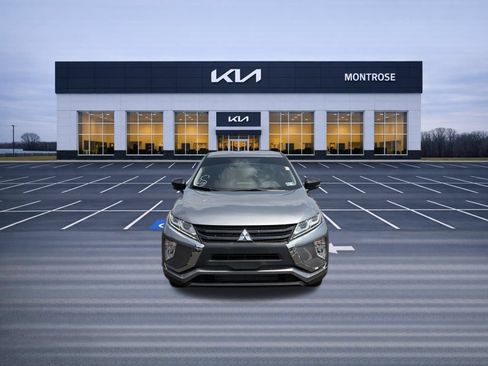 Used 2020 Mitsubishi Eclipse Cross LE AWD/4WD image 2