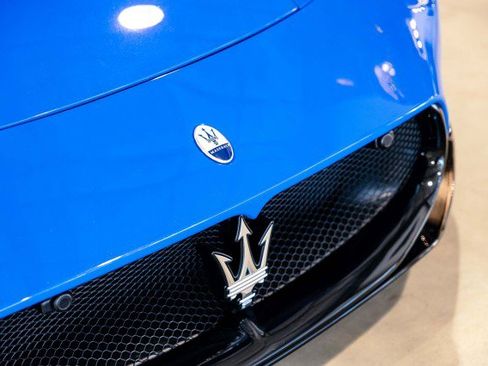 Used 2022 Maserati MC20 Coupe image 31