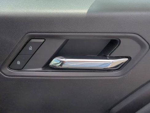 New 2025 GMC Canyon Elevation w/ Convenience Package image 43