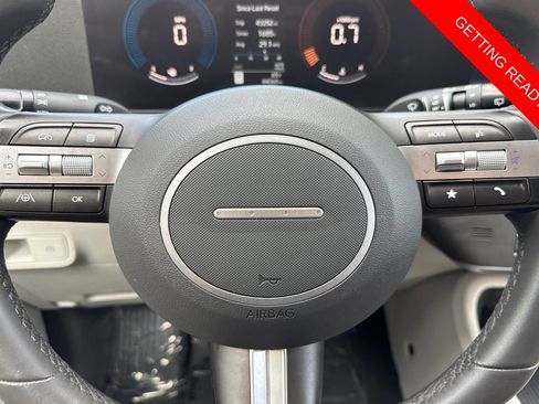 Used 2024 Hyundai Kona SEL FWD image 23