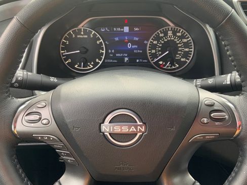 Used 2024 Nissan Murano SL image 16