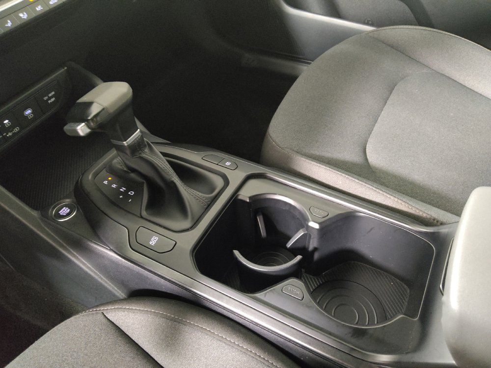Used 2025 Kia K4 FWD image 26