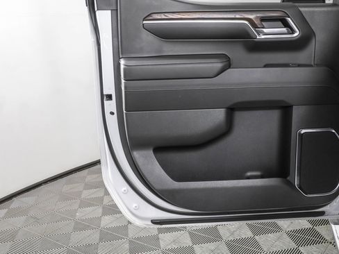 Used 2024 GMC Sierra 1500 SLT w/ SLT Premium Plus Package image 46