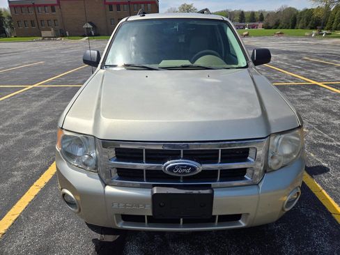 Used 2012 Ford Escape XLT image 16