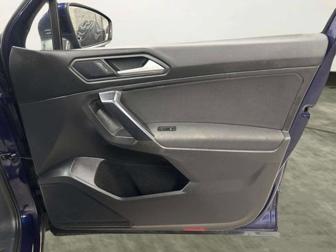 Used 2021 Volkswagen Tiguan S image 18