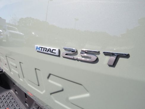 Used 2023 Hyundai Santa Cruz SEL Premium image 12