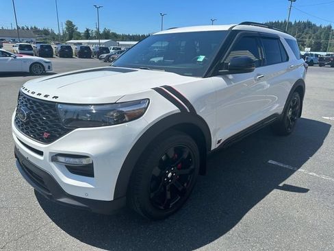 Used 2024 Ford Explorer ST w/ Equipment Group 401A AWD/4WD image 5