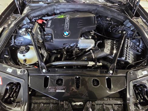 Used 2014 BMW 528i Sedan image 31