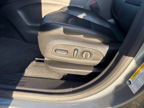 Used 2023 Chevrolet Equinox RS w/ RS Leather Package image 19