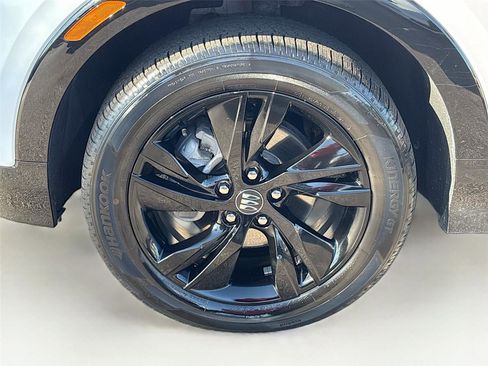 Used 2024 Buick Encore GX Sport Touring image 30