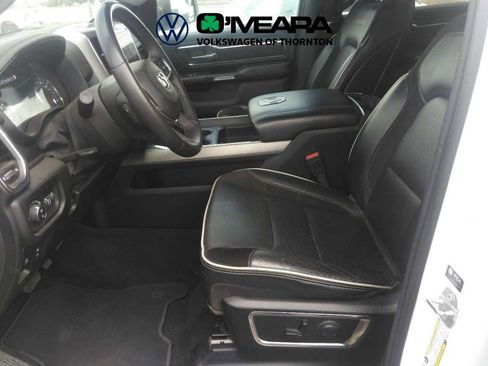 Used 2025 RAM 1500 Laramie AWD/4WD image 3
