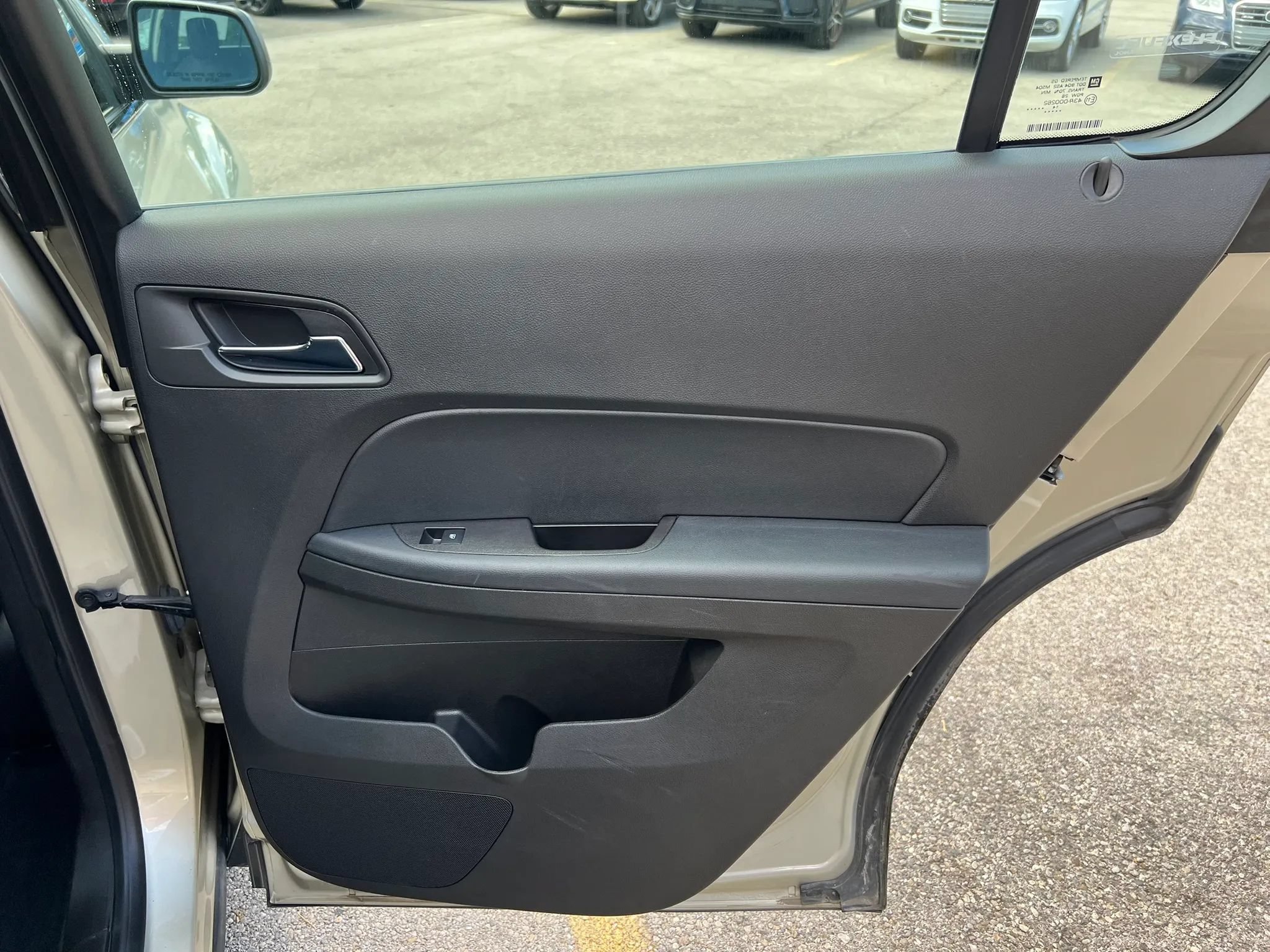 Used 2015 Chevrolet Equinox LS FWD image 26
