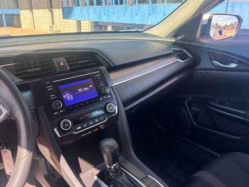 Used 2019 Honda Civic LX image 3