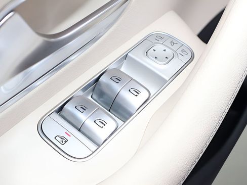 Used 2022 Mercedes-Benz GLE 450 4MATIC image 10