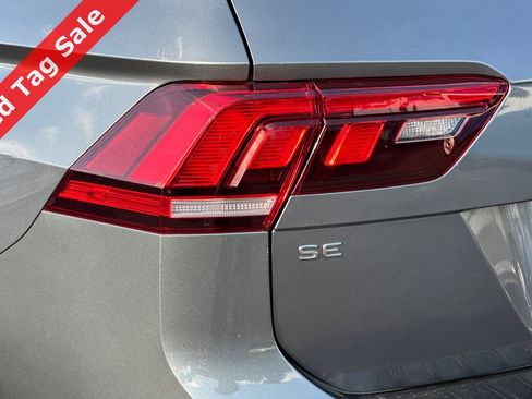 Certified 2024 Volkswagen Tiguan SE R-Line image 28