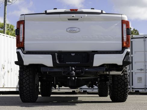 New 2026 Ford F250 Lariat w/ Chrome Package image 5